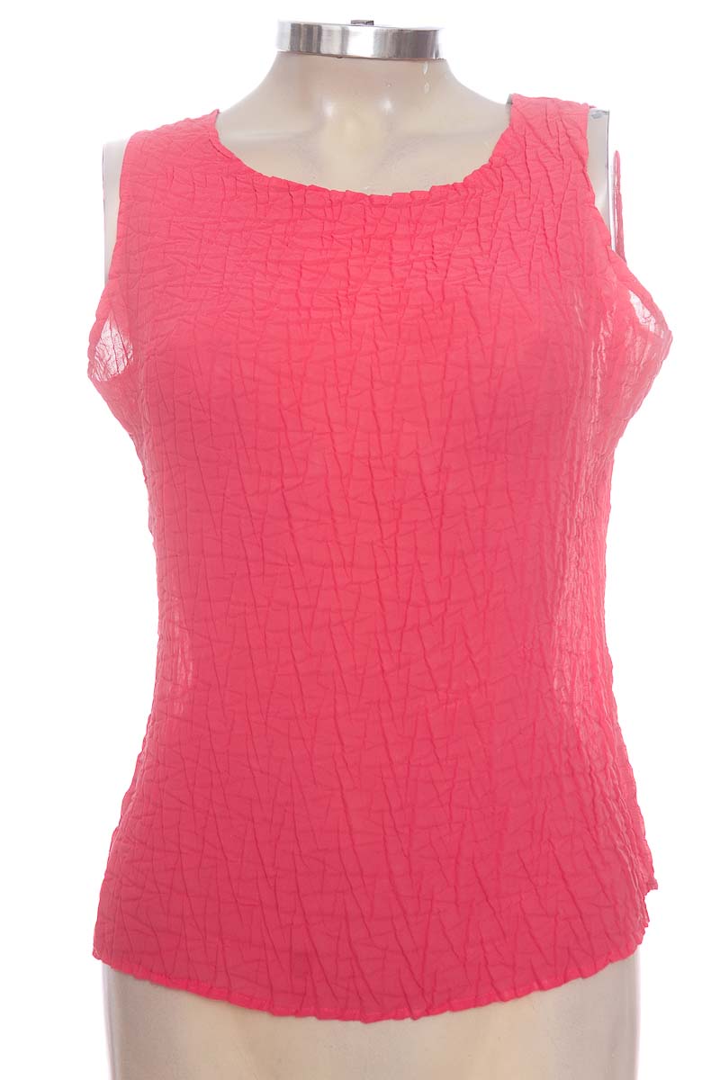 Top / Camiseta color Rosado - Closeando