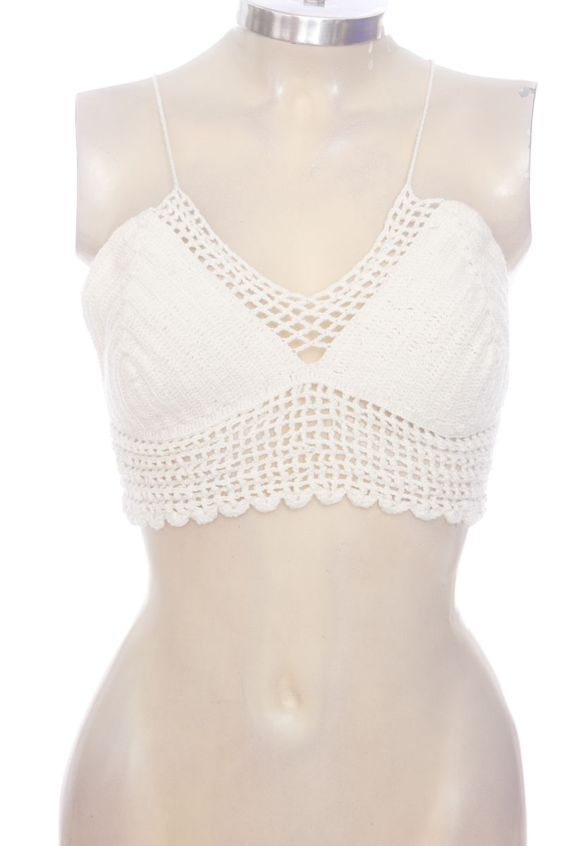 Top / Camiseta color Blanco - Closeando