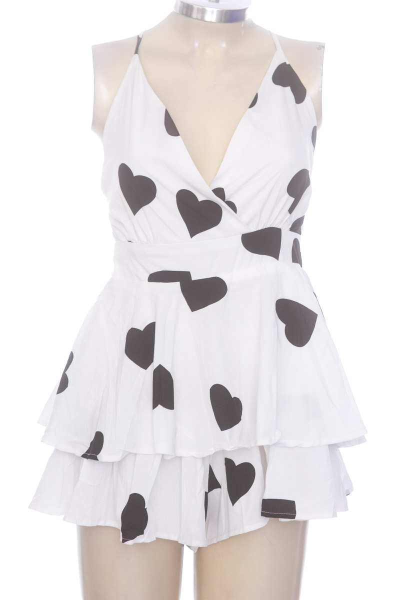 Vestido / Enterizo color Blanco - Closeando