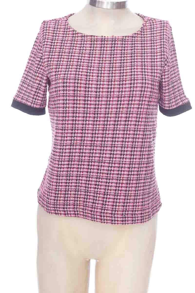 Camiseta rosa zara hot sale