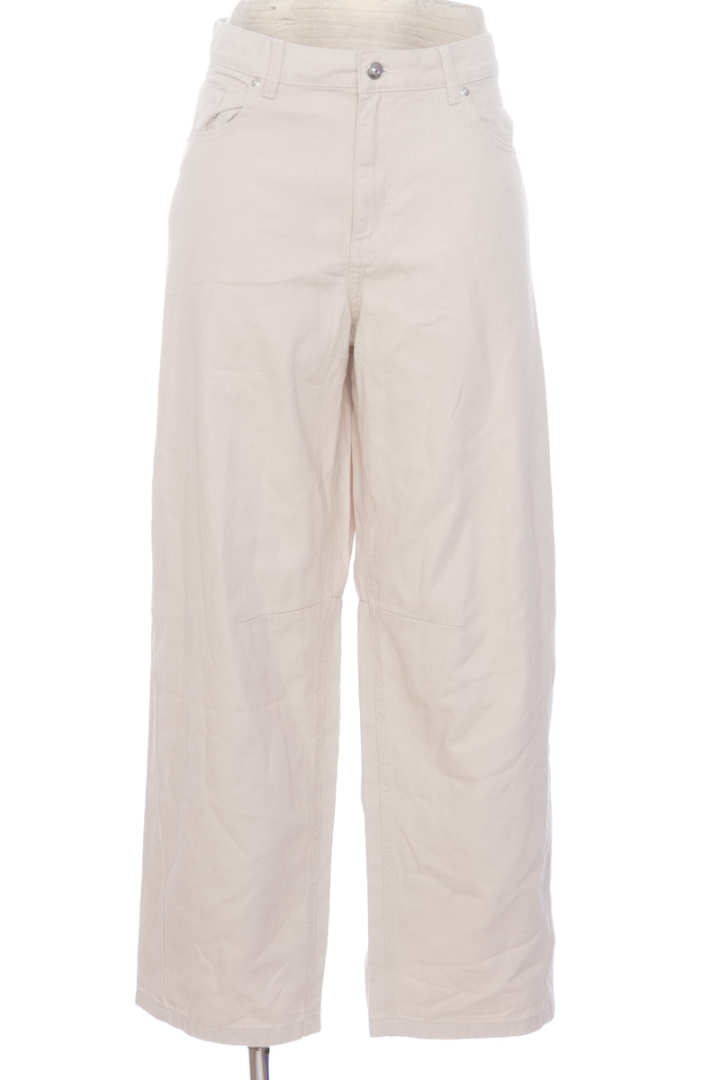 Pantalones color Beige - Divided by H&M