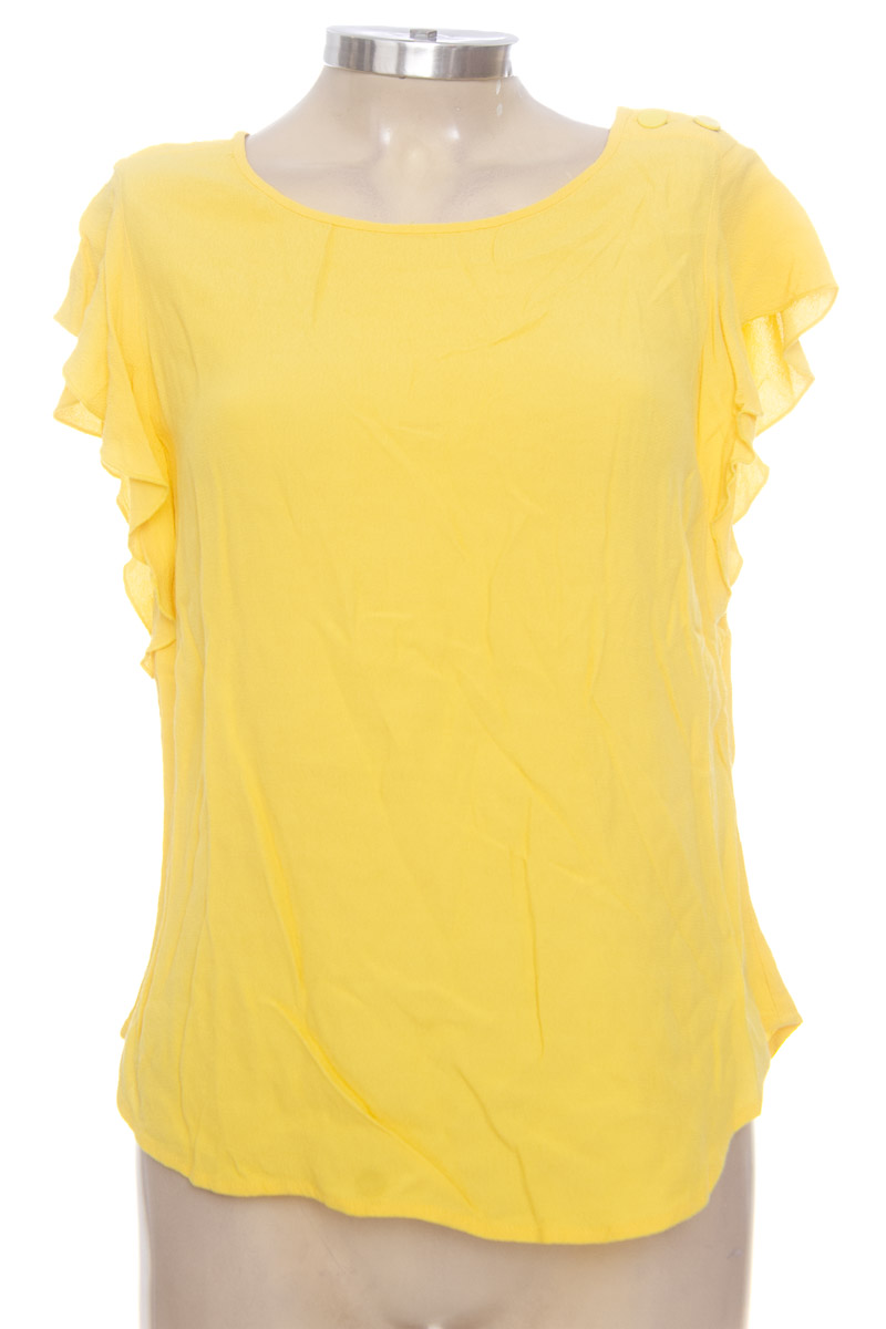 Top / Camiseta color Amarillo - Banana Republic
