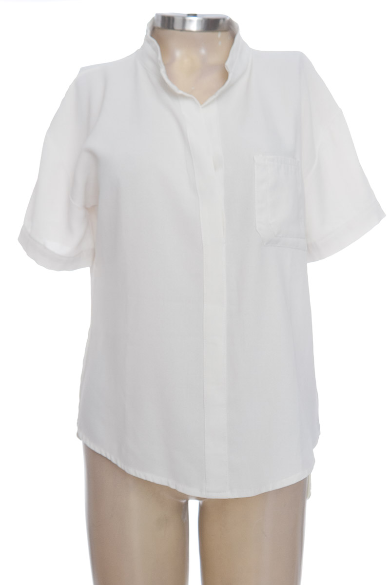 Blusa color Blanco - Closeando