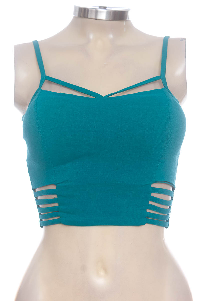 Top / Camiseta color Azul - Ripley