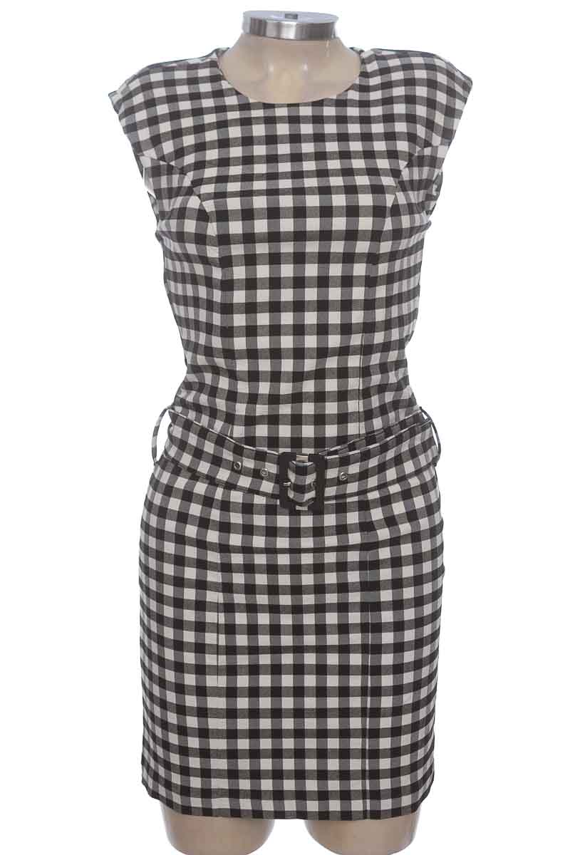 Vestido / Enterizo color Negro - Studio F