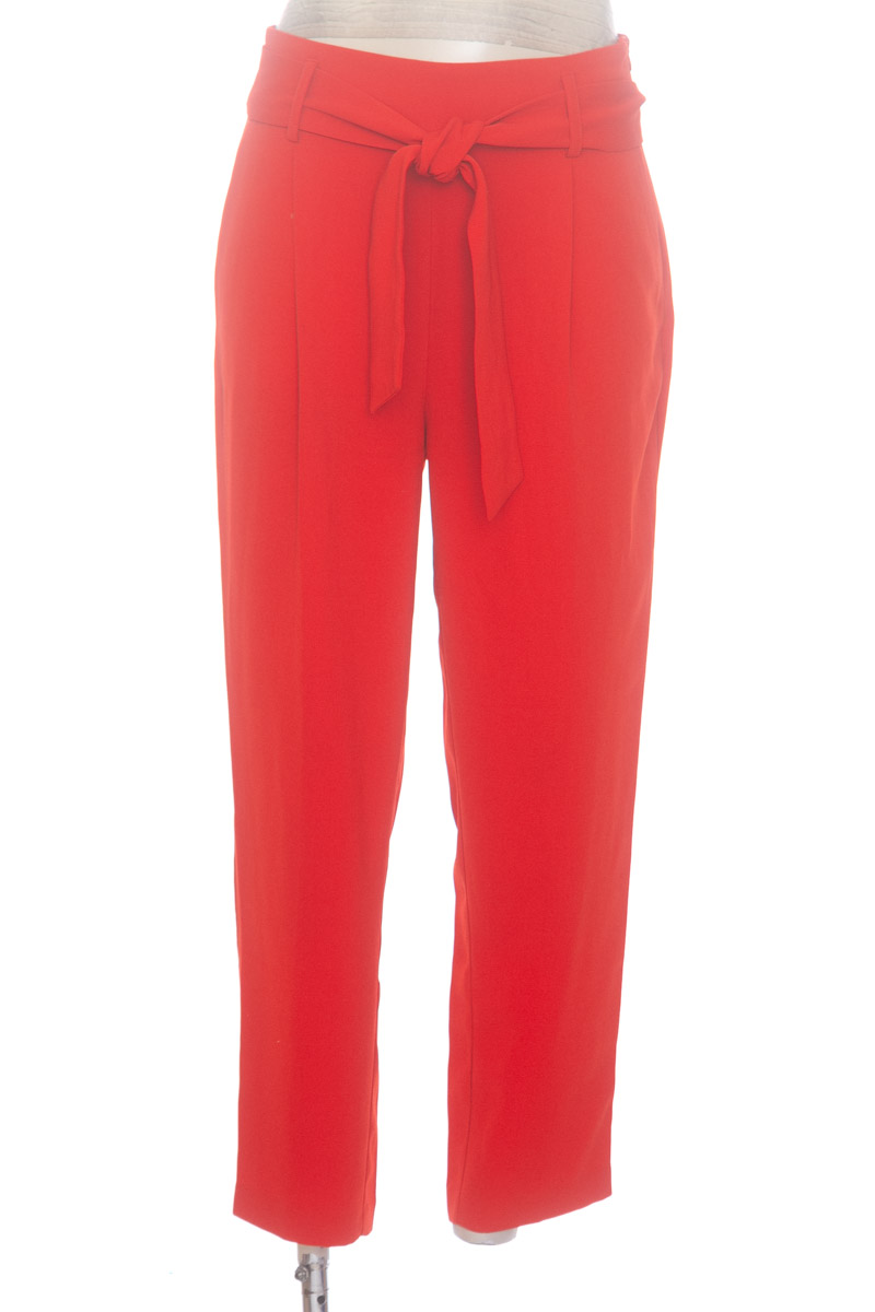 Pantalones color Rojo - Basement