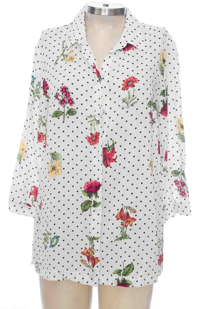 Blusa stradivarius online flores