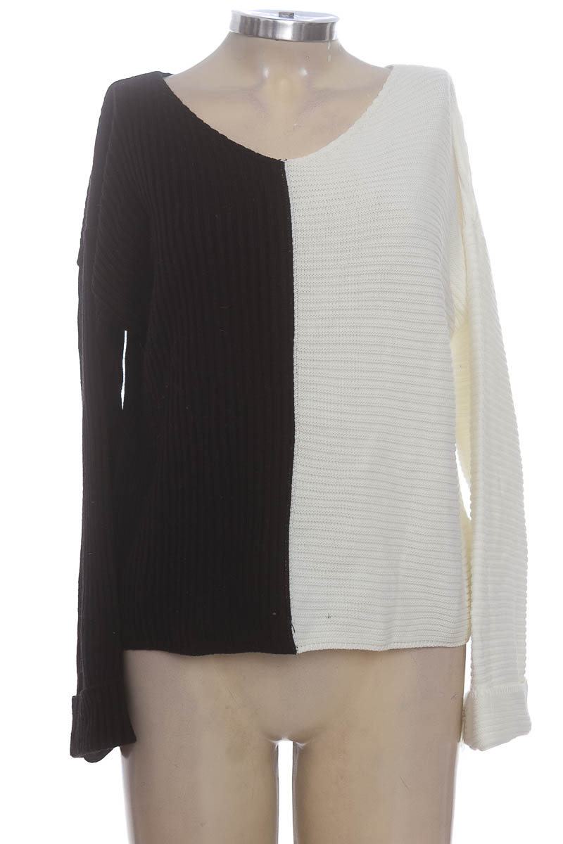 Sweater color Blanco - Giive Away