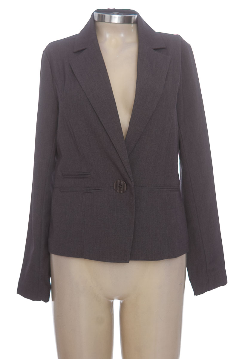 Chaqueta / Abrigo color Gris - Closeando