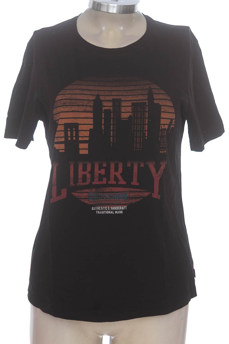 Top / Camiseta color Negro - Chevignon