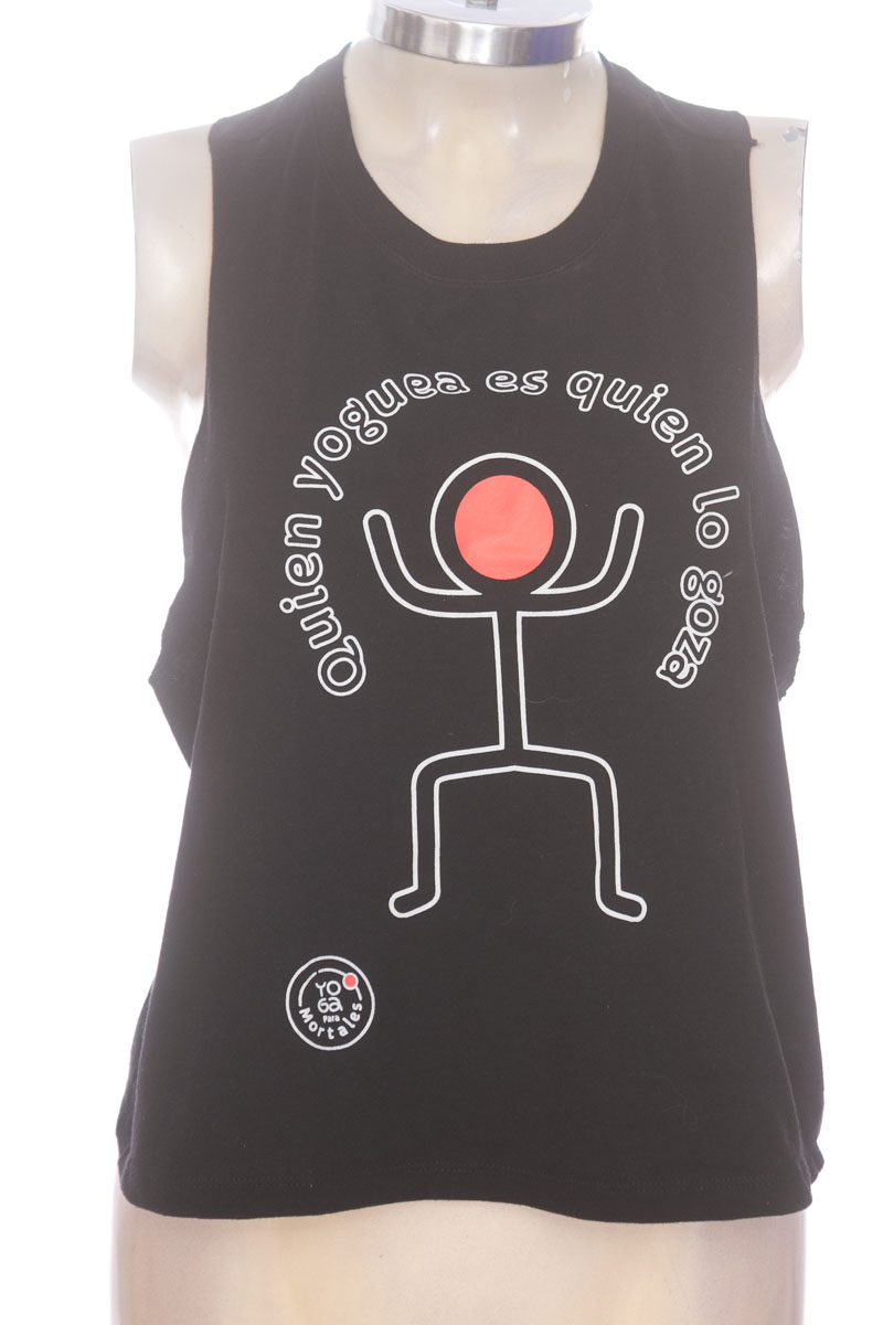 Top / Camiseta color Negro - Bella+Canvas