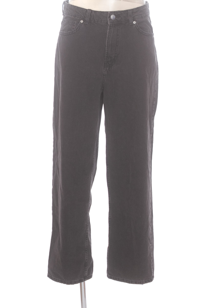 Pantalones color Negro - Divided by H&M