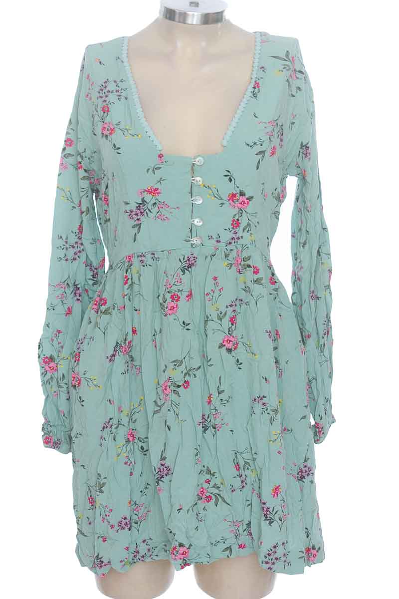 Vestido / Enterizo color Verde - Wanitta