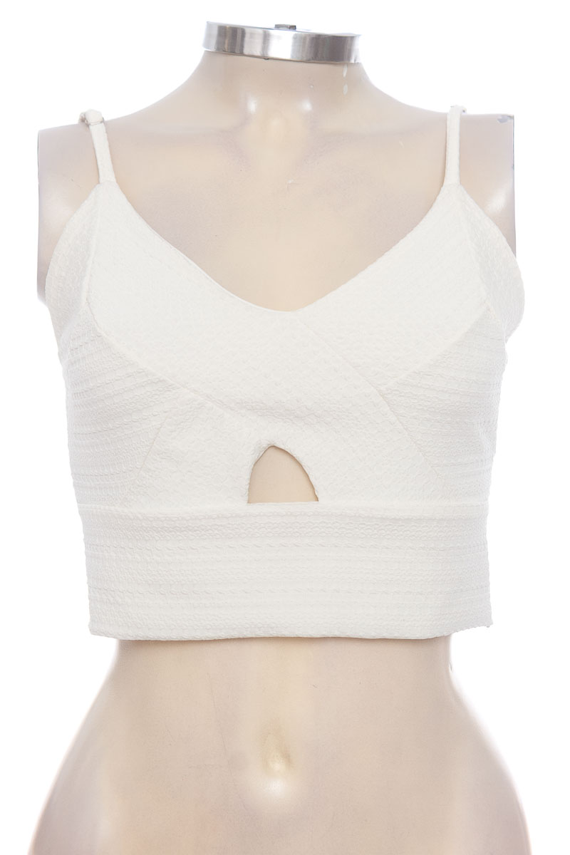 Top / Camiseta color Blanco - CLOCKHOUSE